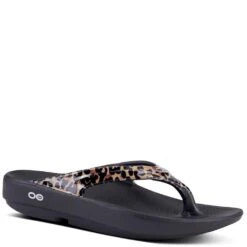 OOFOS Women's OOlala Limited Sandals - Leopard -Fashion Shoes Store OF1403 LEOPARD 2